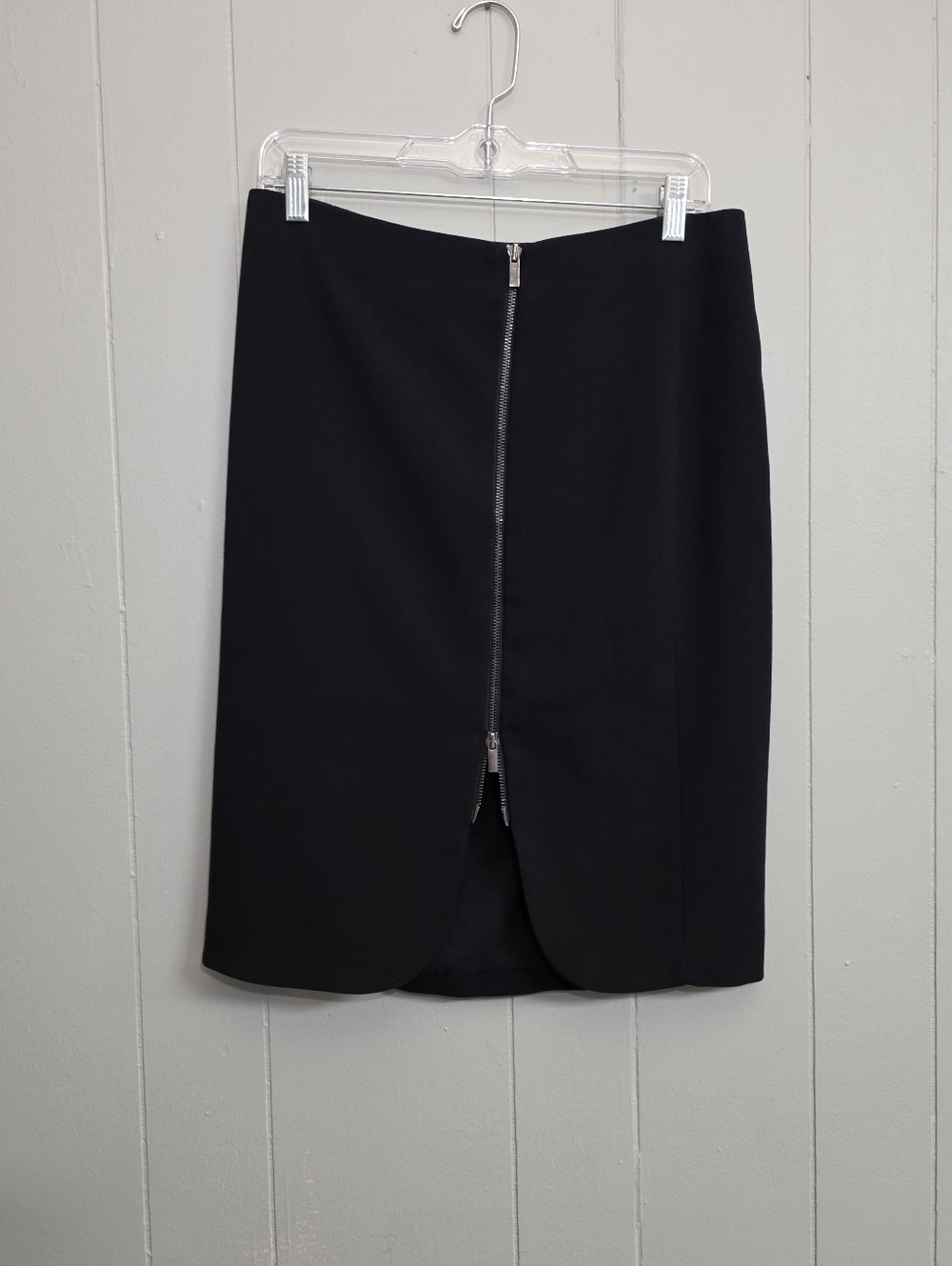Ann Taylor Black Front Zip Pencil Skirt Size 6